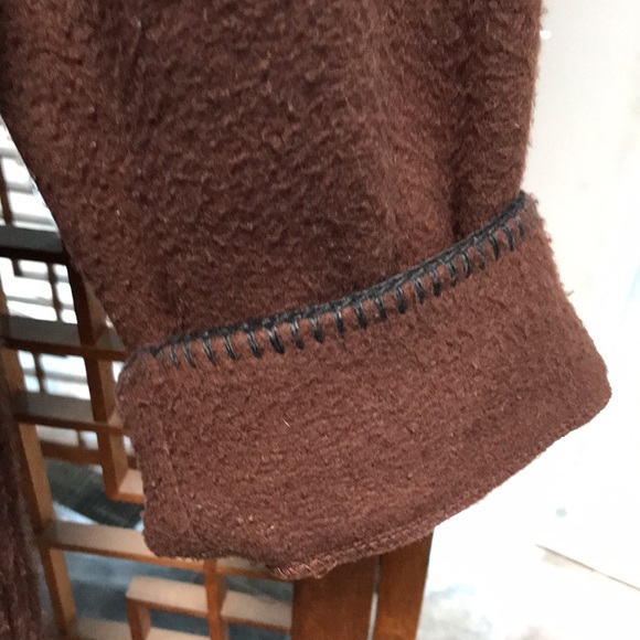 Pasta- brown lightweight jacket with detailed black stitching. Size Medium. - Picture 4 of 8